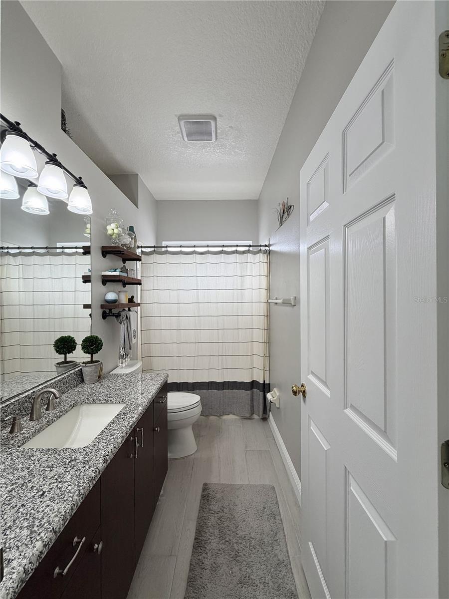 Image 24 of 39 For 1764 Oak Pond Court