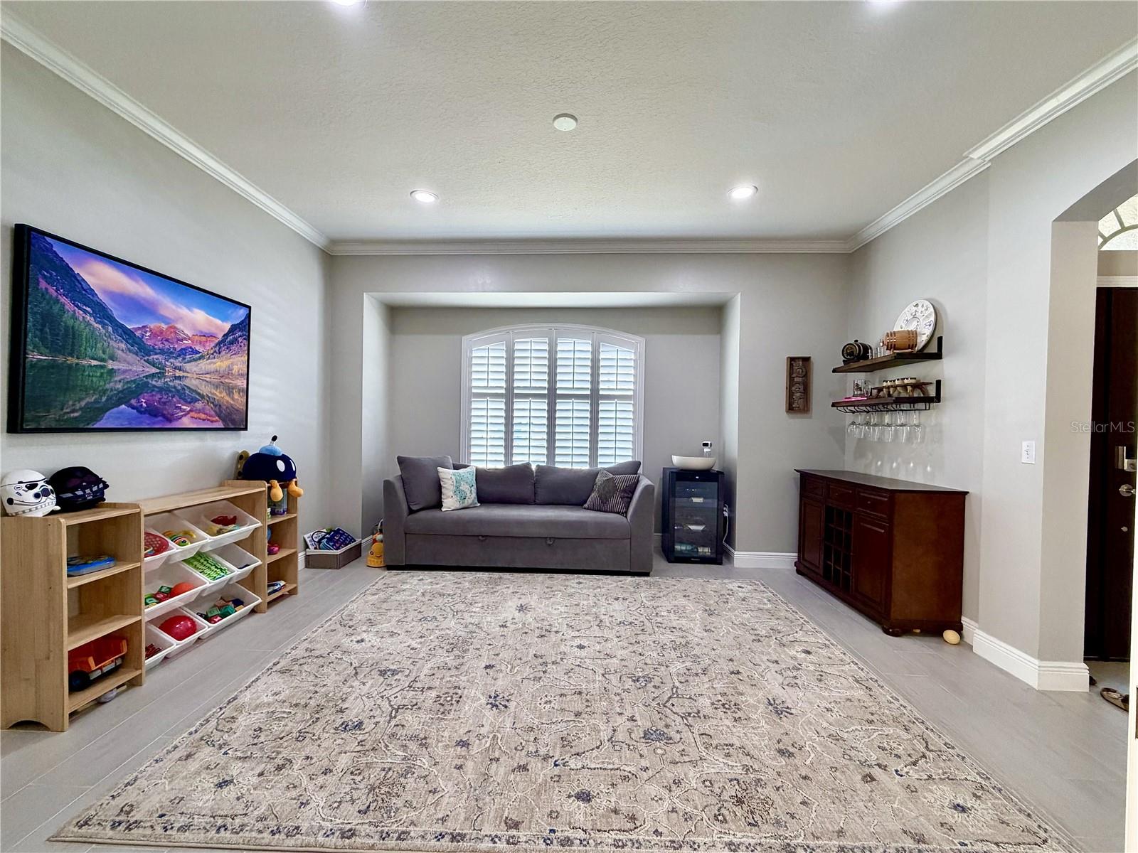 Image 5 of 39 For 1764 Oak Pond Court