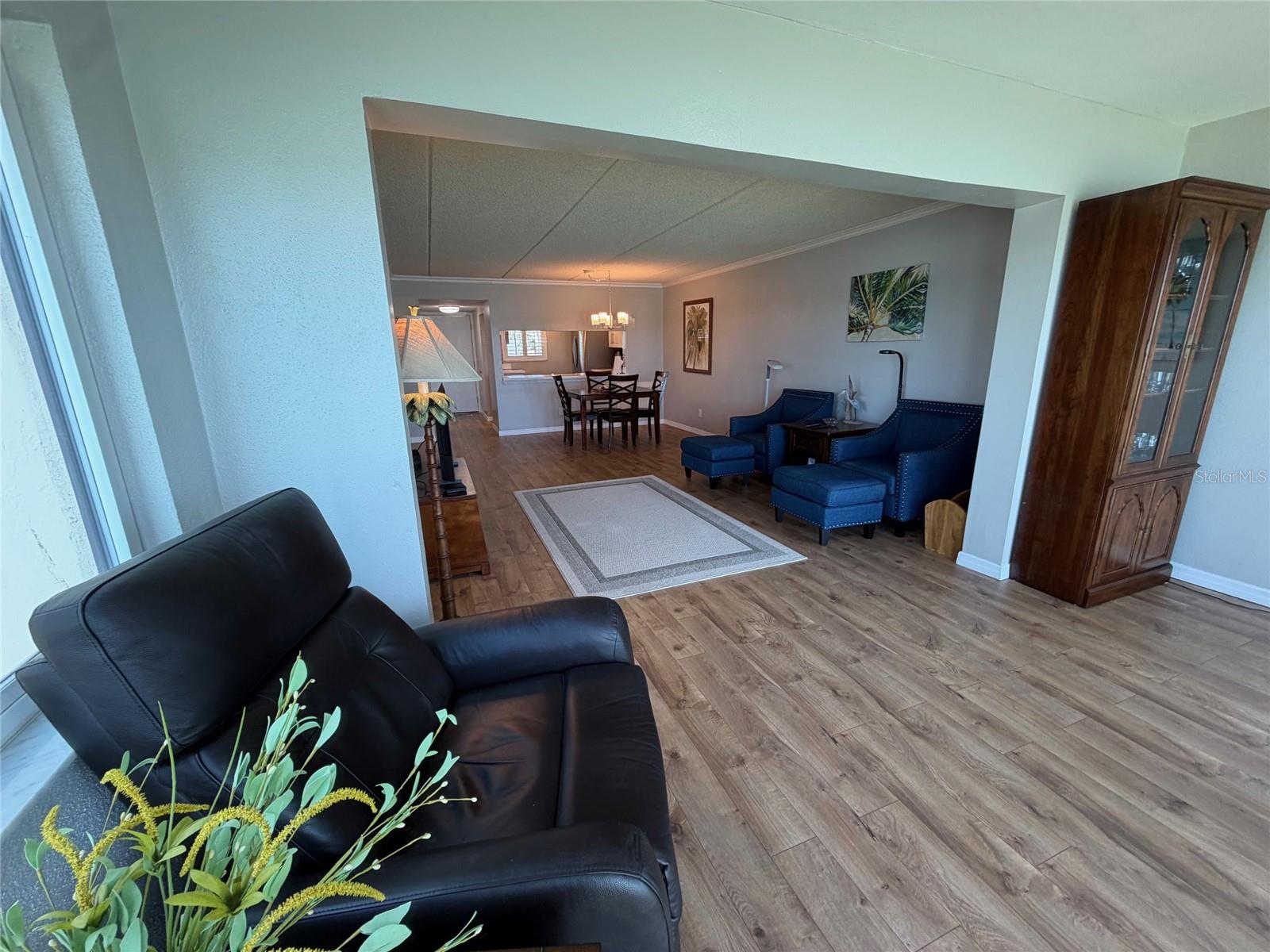 Image 18 of 42 For 868 Bayway Boulevard 210