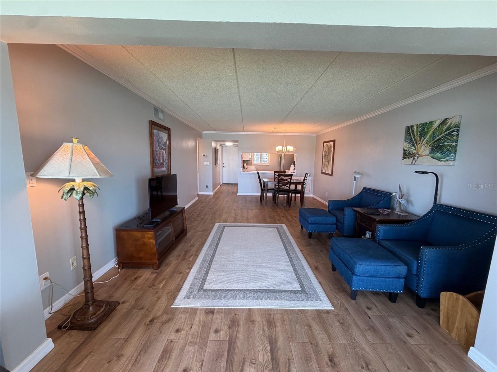 Image 19 of 42 For 868 Bayway Boulevard 210