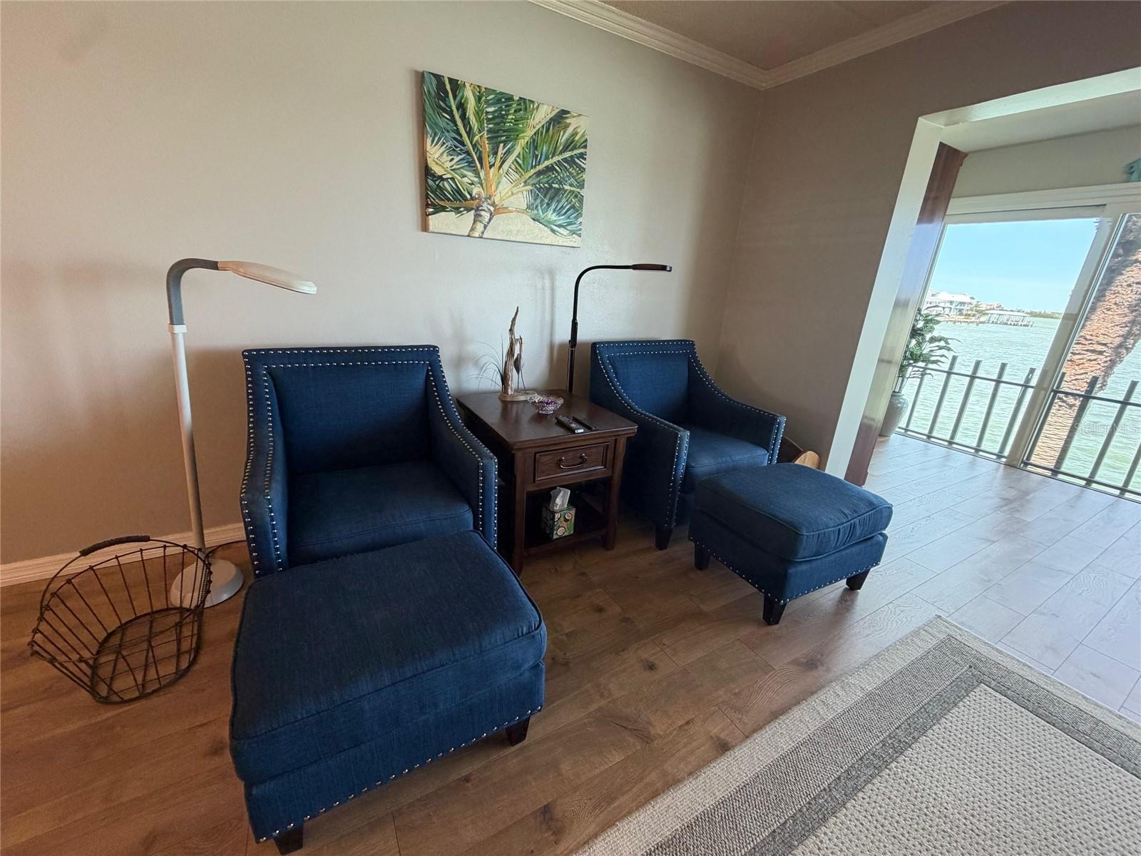 Image 20 of 42 For 868 Bayway Boulevard 210