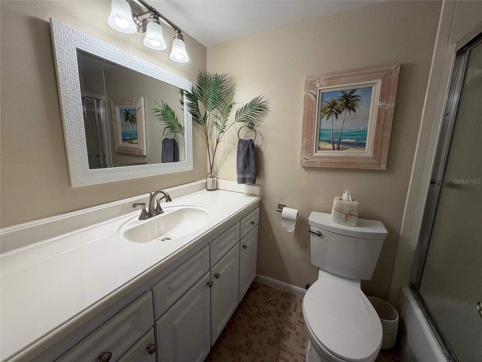 Image 26 of 42 For 868 Bayway Boulevard 210