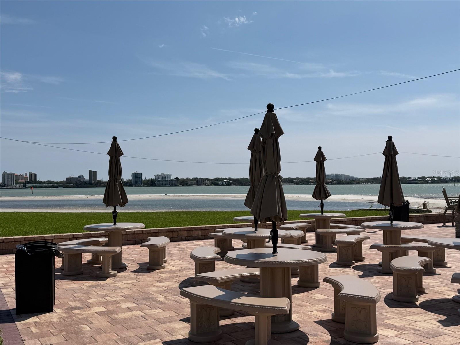 Image 36 of 42 For 868 Bayway Boulevard 210