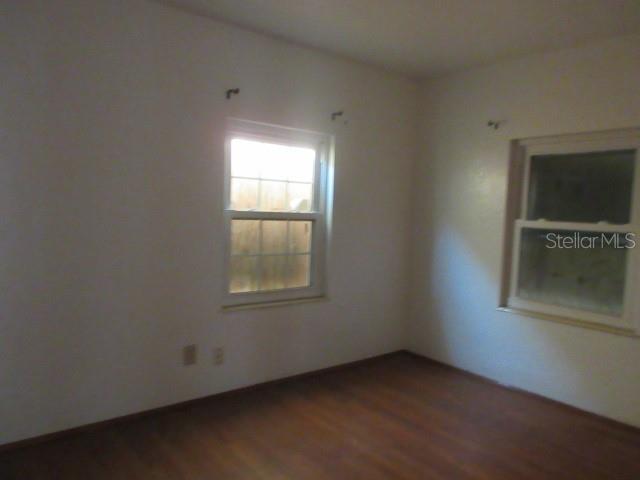 Image 11 of 20 For 1763 Shore Acres Boulevard Ne