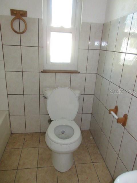 Image 8 of 20 For 1763 Shore Acres Boulevard Ne