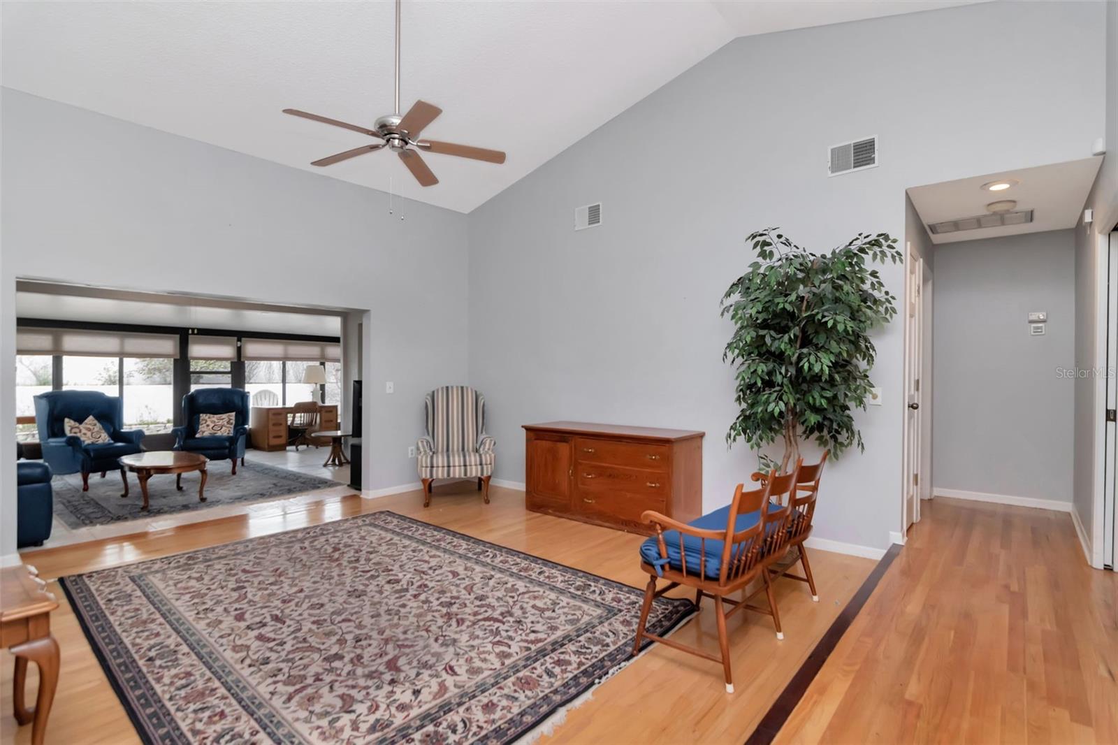 Listing photo id 1 for 11504 Cerca Del Rio Place