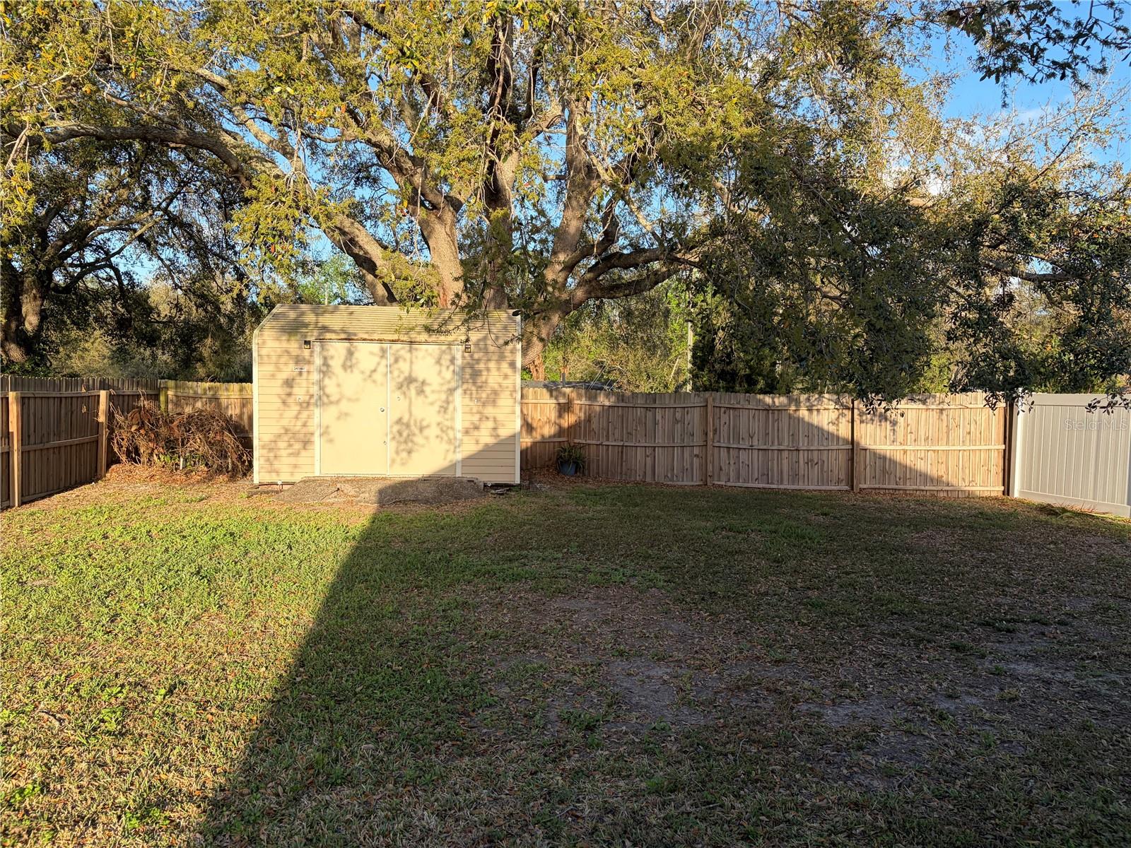 Image 17 of 23 For 9606 Chandon Drive