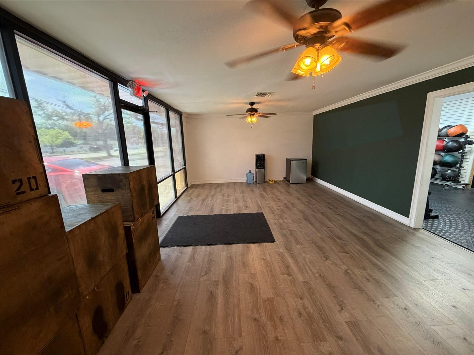 Image 2 of 8 For 705 Live Oak Street C