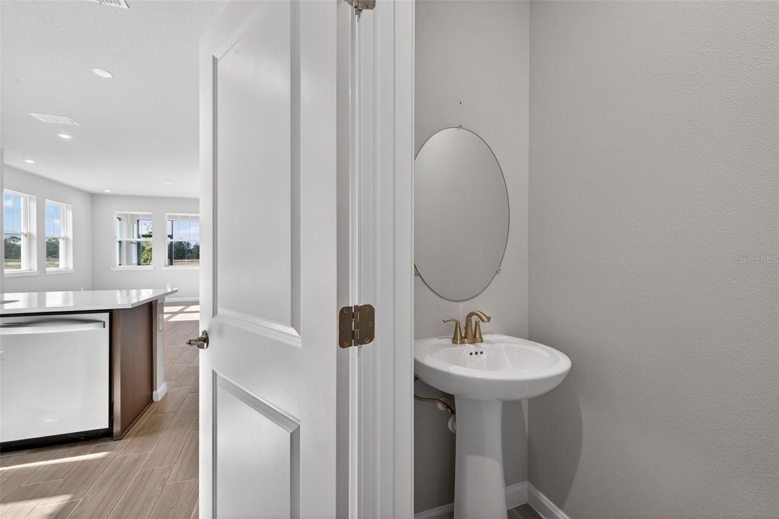 Image 14 of 33 For 9167 Aurelia Avenue