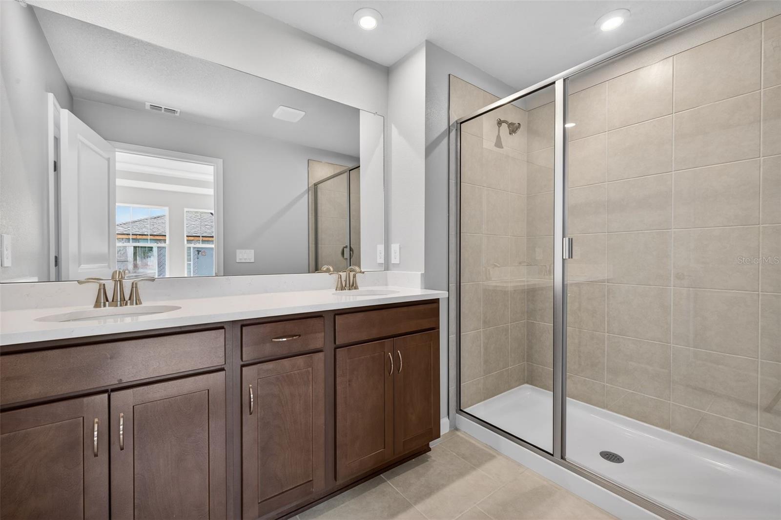 Image 19 of 33 For 9167 Aurelia Avenue