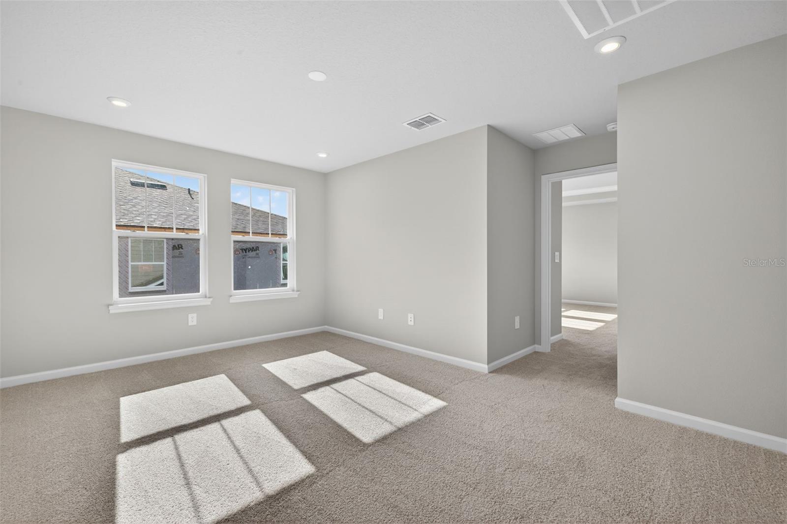 Image 23 of 33 For 9167 Aurelia Avenue