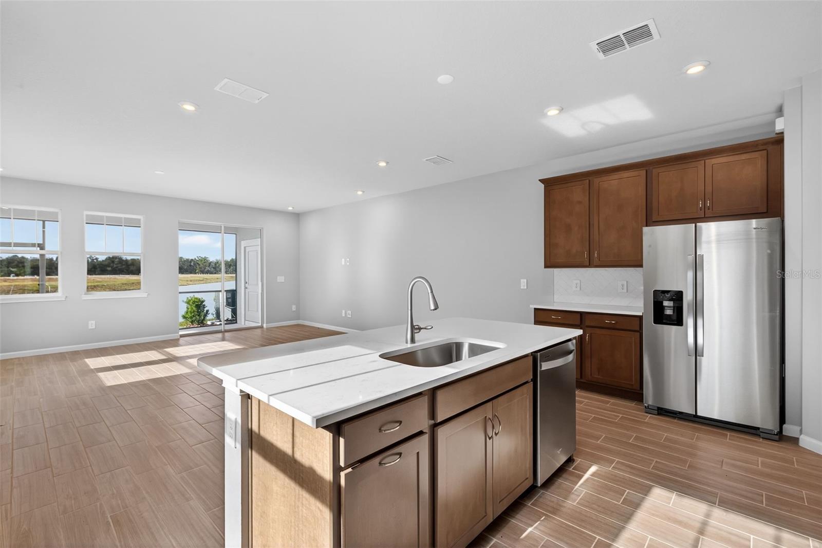 Image 9 of 33 For 9167 Aurelia Avenue