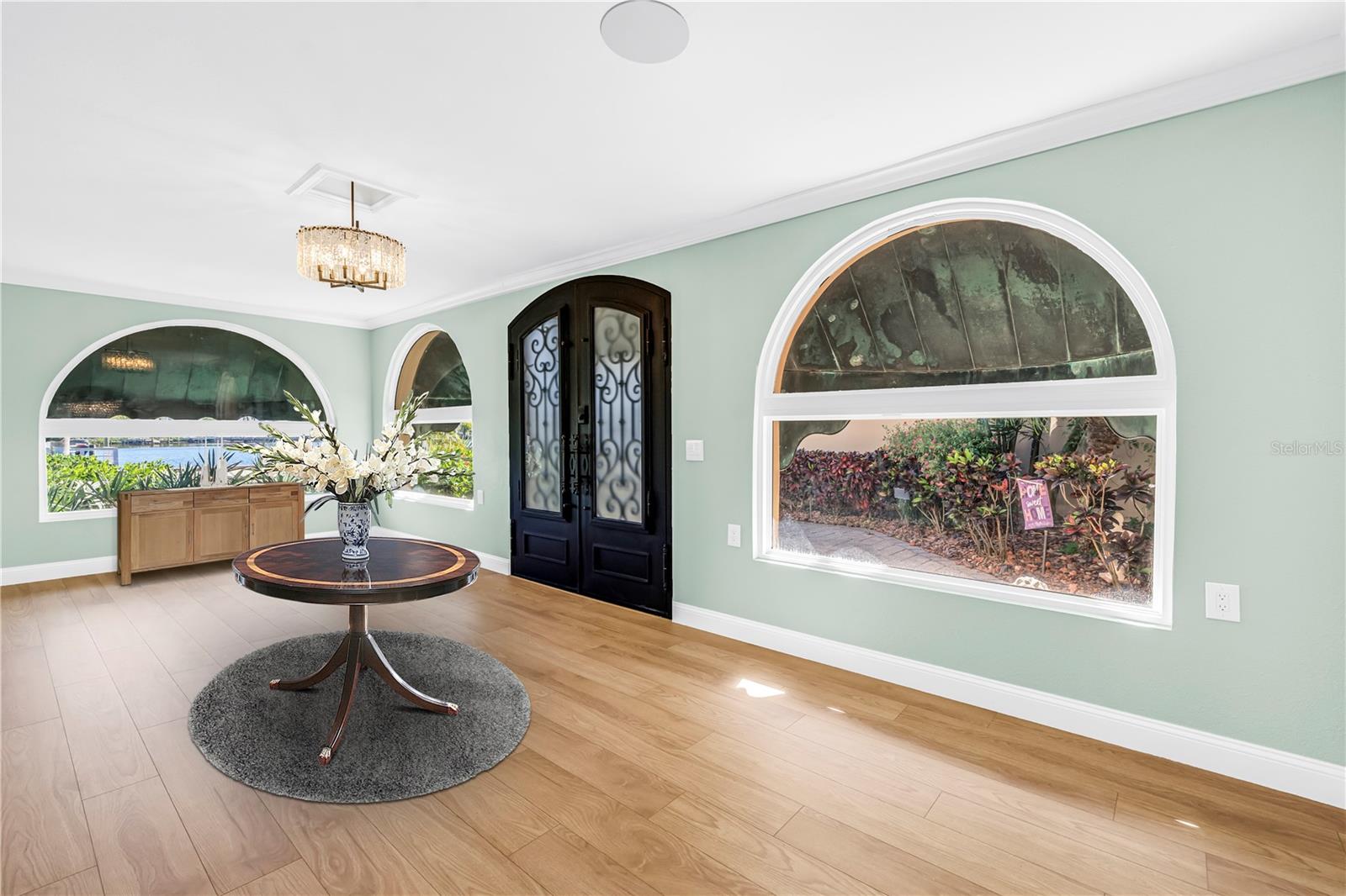 Image 14 of 66 For 2410 Coffee Pot Boulevard Ne