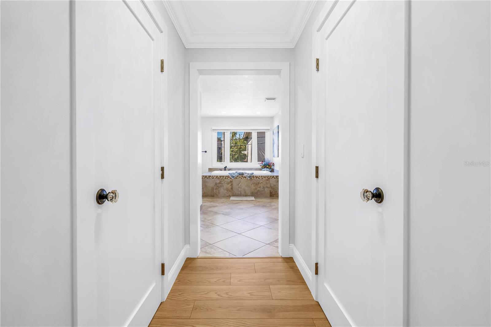 Image 27 of 66 For 2410 Coffee Pot Boulevard Ne