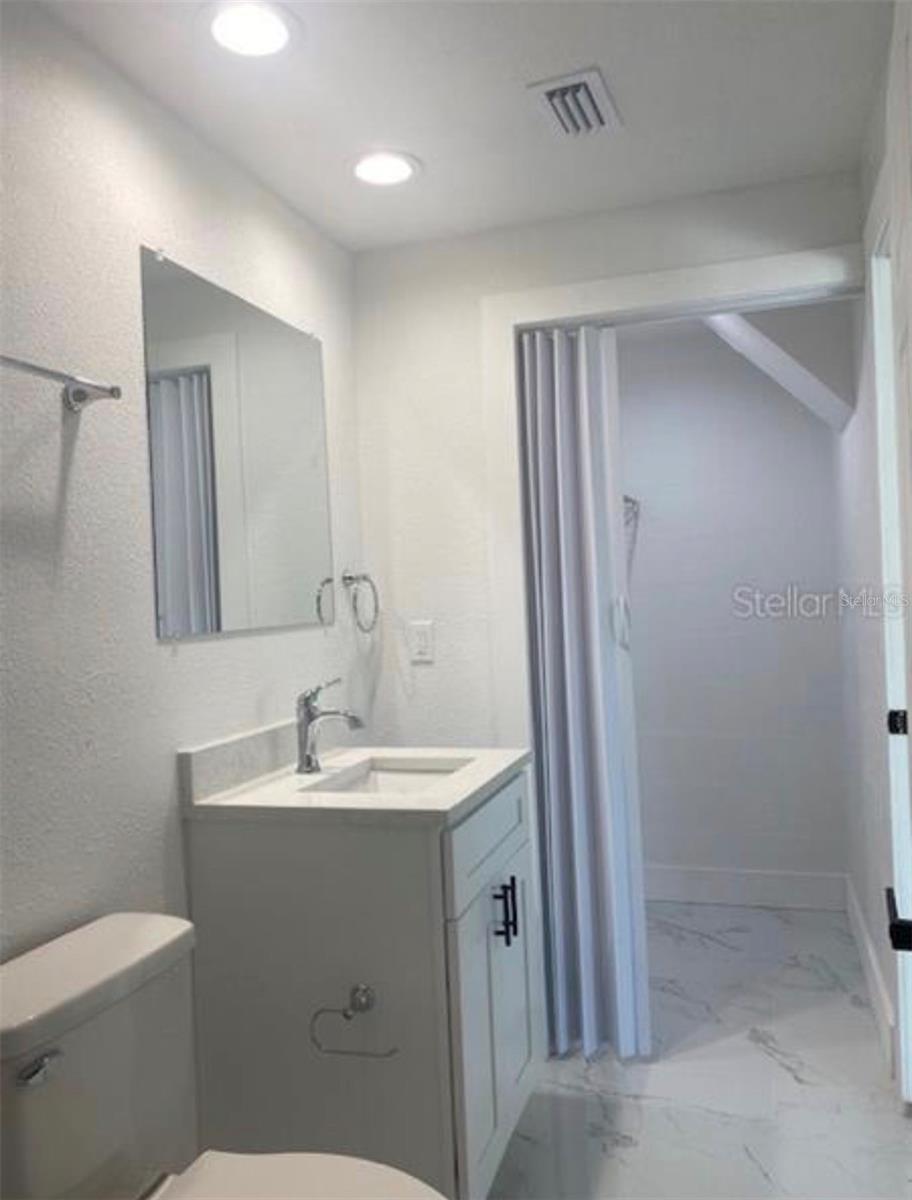 Image 13 of 31 For 4803 Guardian Avenue