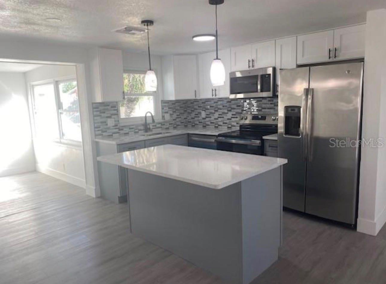 Image 8 of 31 For 4803 Guardian Avenue