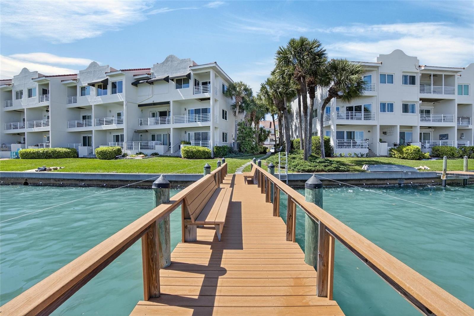 Image 28 of 45 For 4639 Mirabella Court