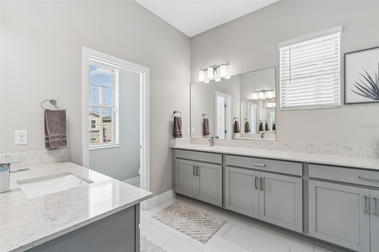 Image 28 of 68 For 7414 Kissimmee Street