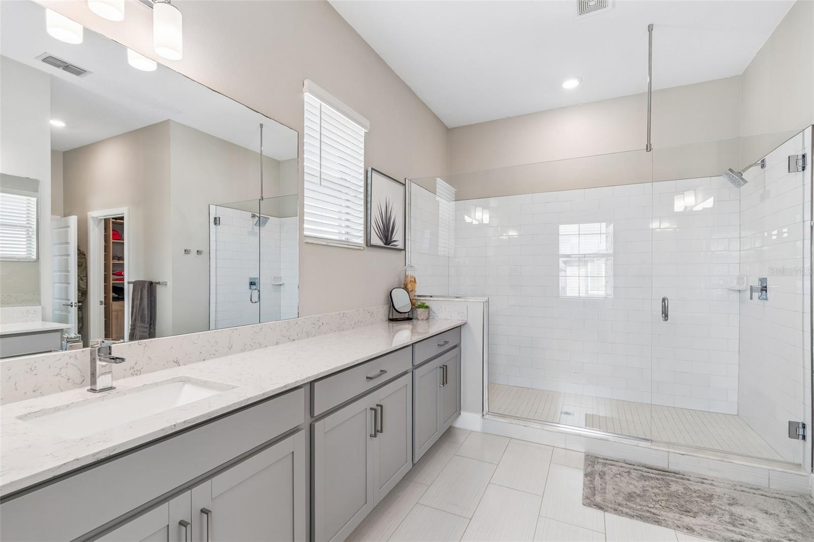 Image 30 of 68 For 7414 Kissimmee Street