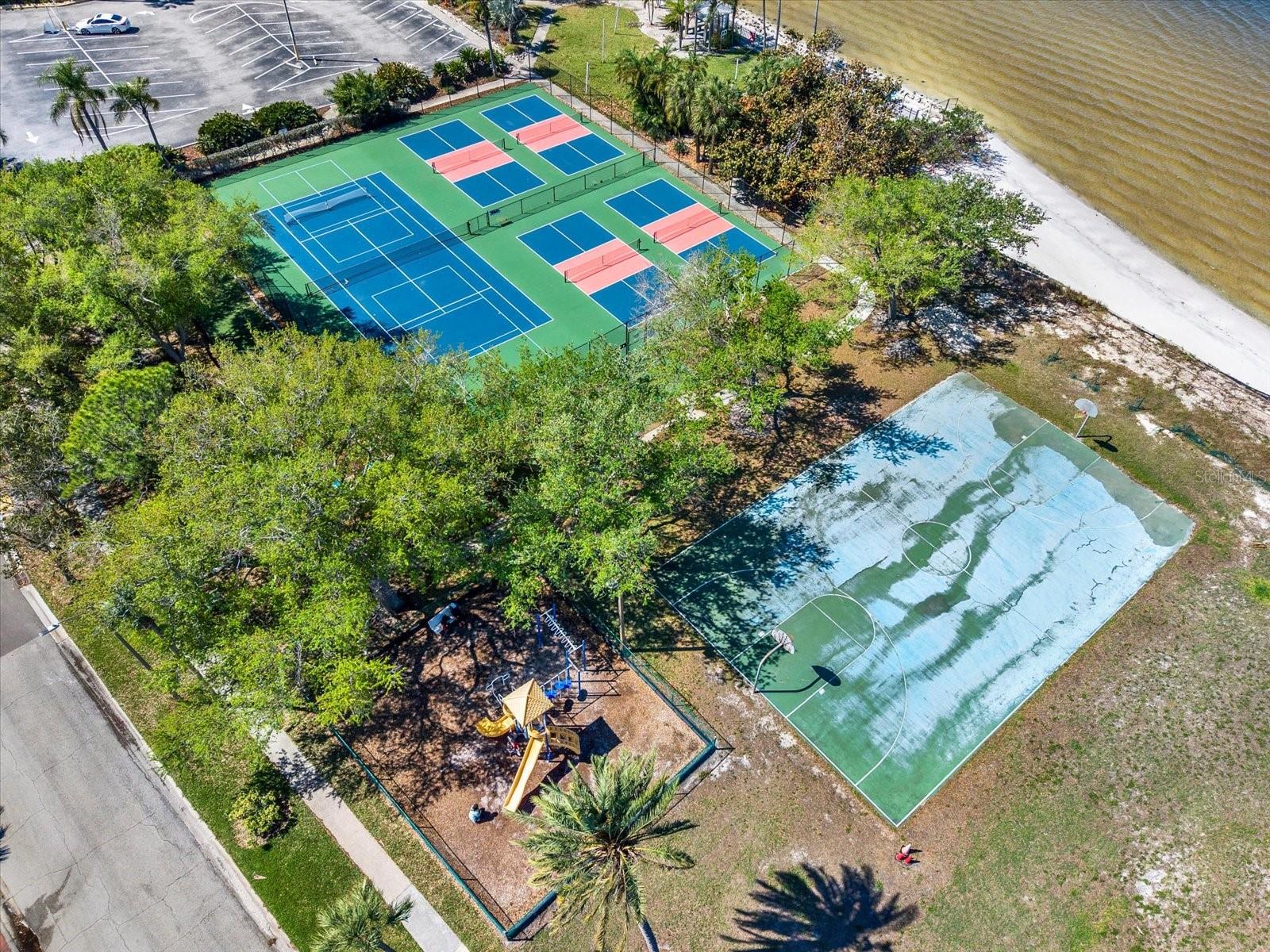 Image 69 of 70 For 436 Bahia Beach Boulevard