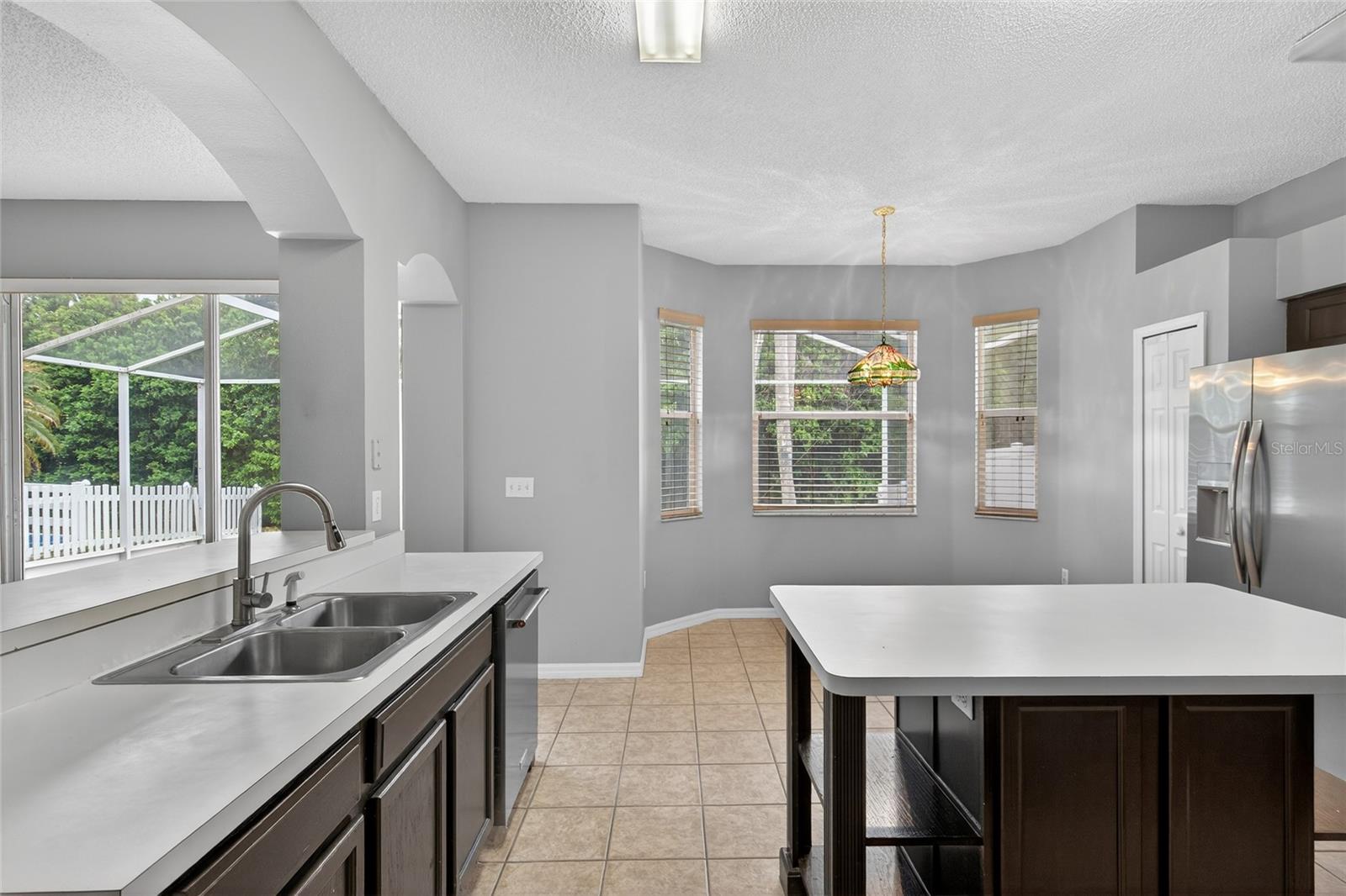 Image 5 of 33 For 4210 Harbor Lake Drive