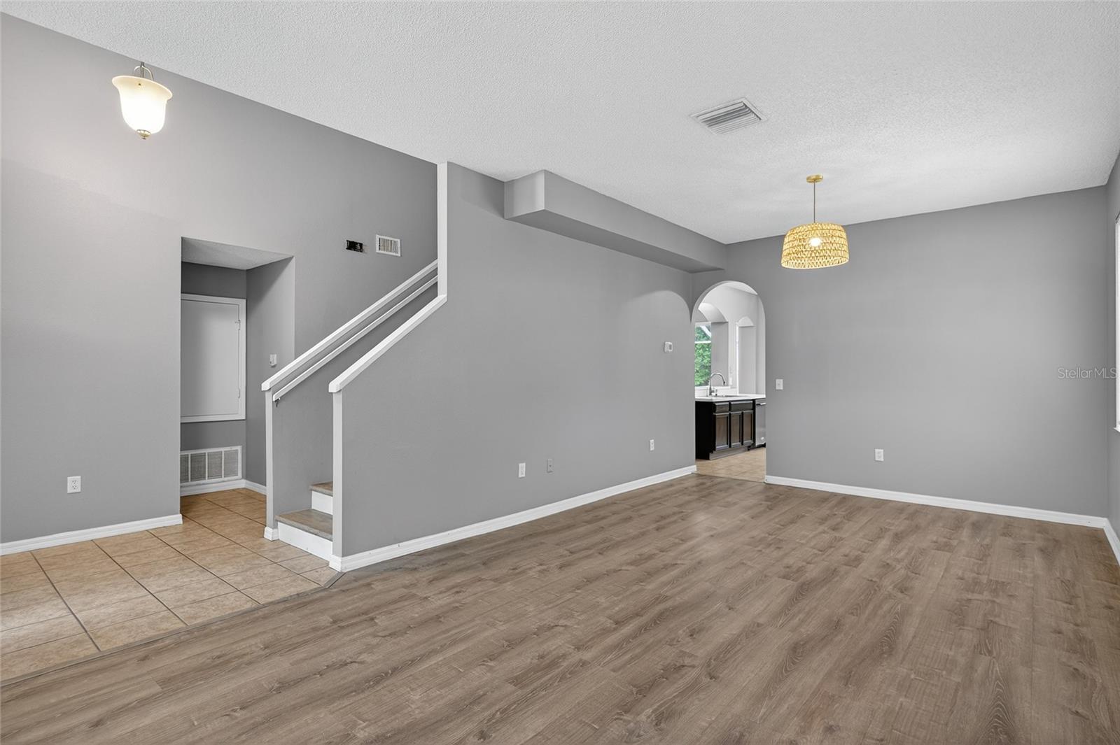 Image 9 of 33 For 4210 Harbor Lake Drive