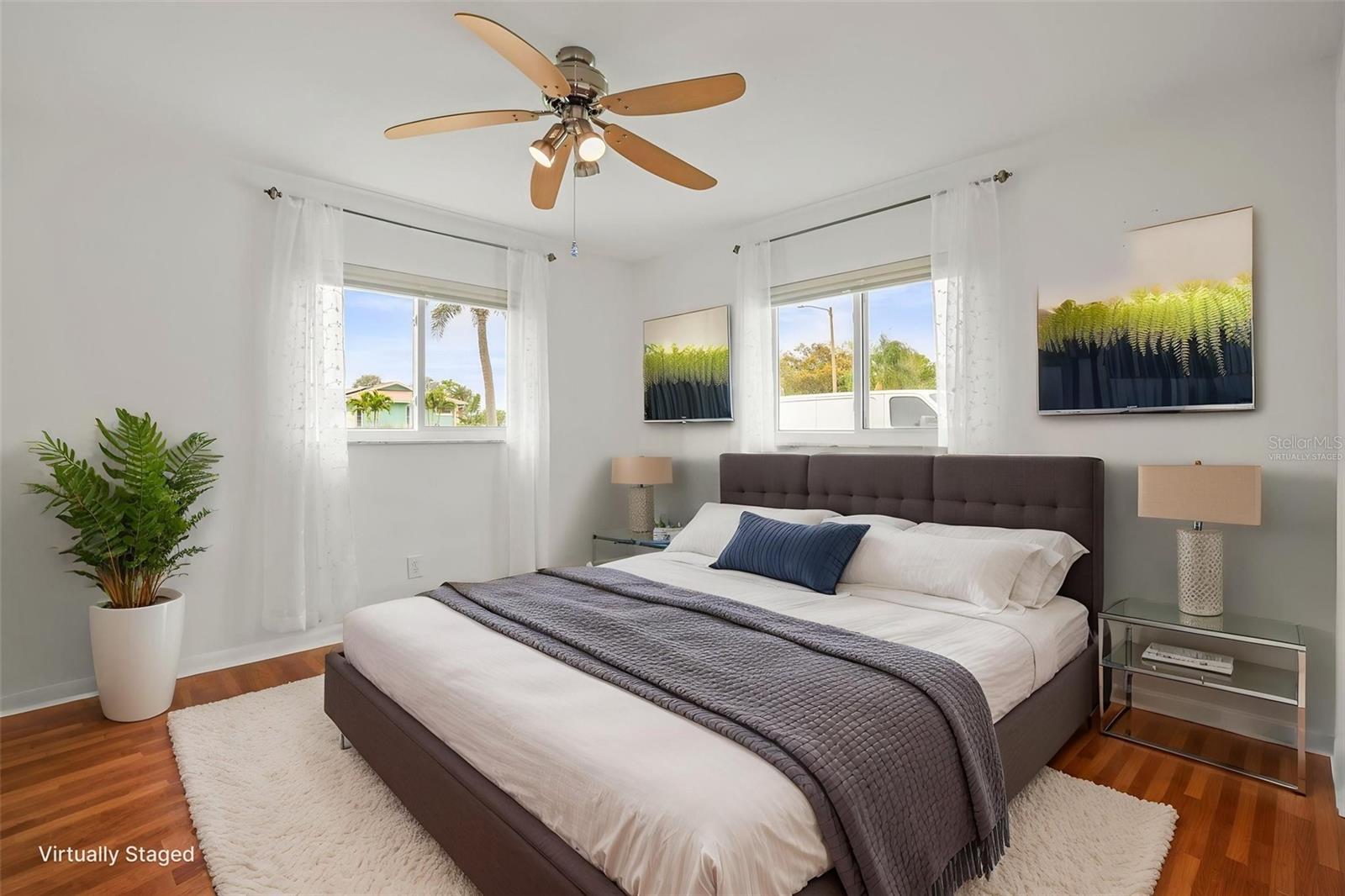 Image 16 of 42 For 7955 Bayshore Drive