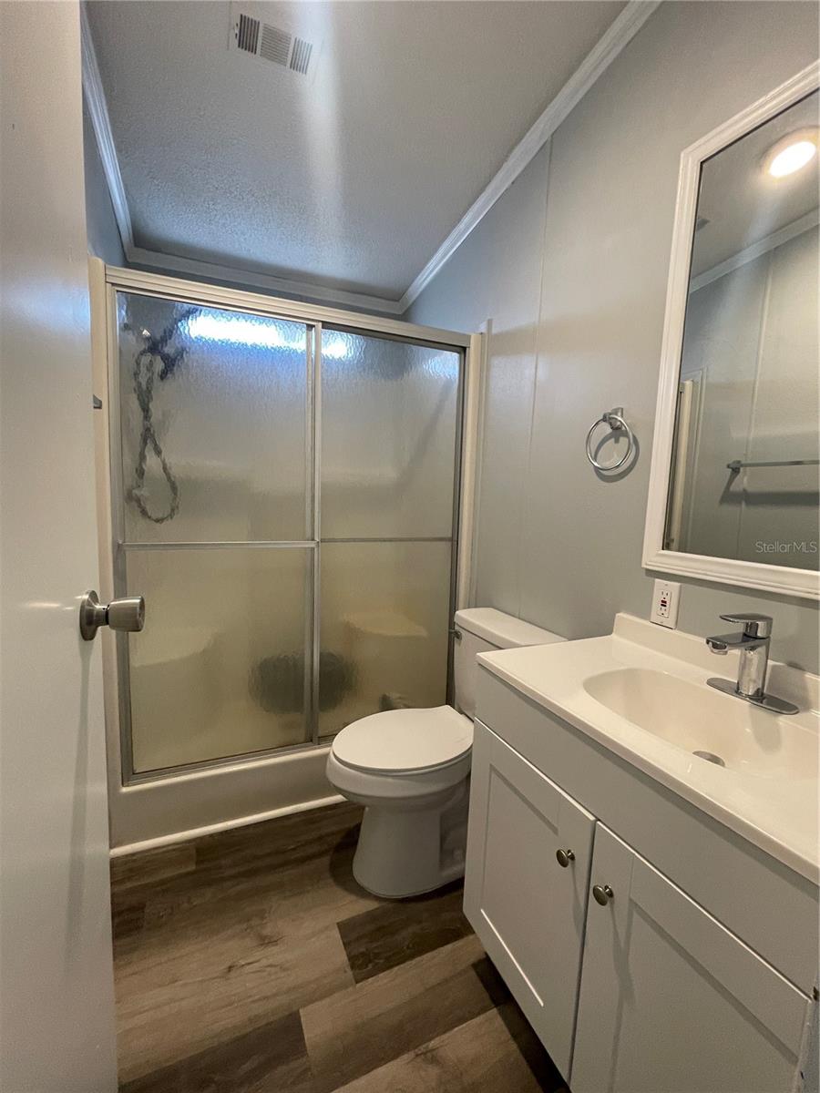 Image 14 of 23 For 8350 Derby Oaks Drive