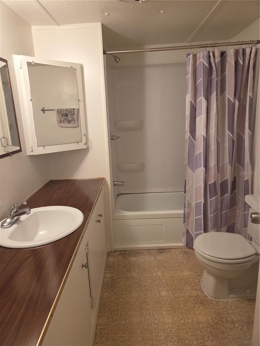 Image 5 of 14 For 12503 Avery Road