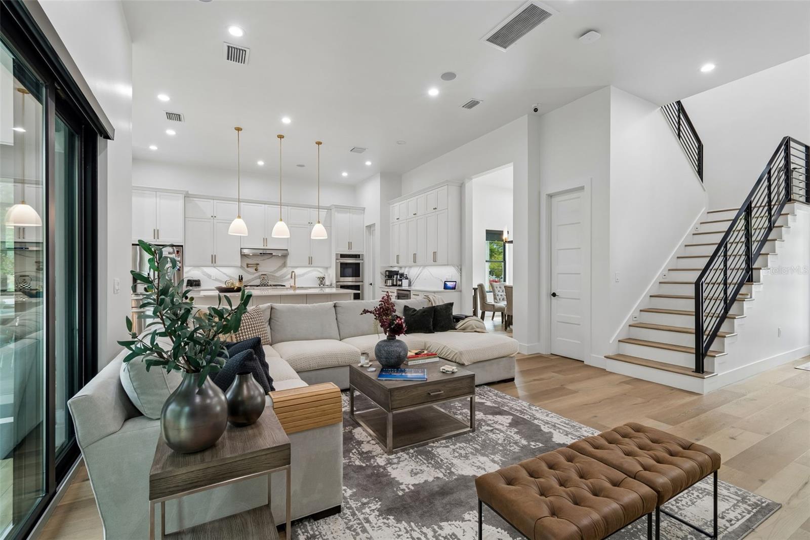 Image 15 of 58 For 5410 Bayshore Blvd