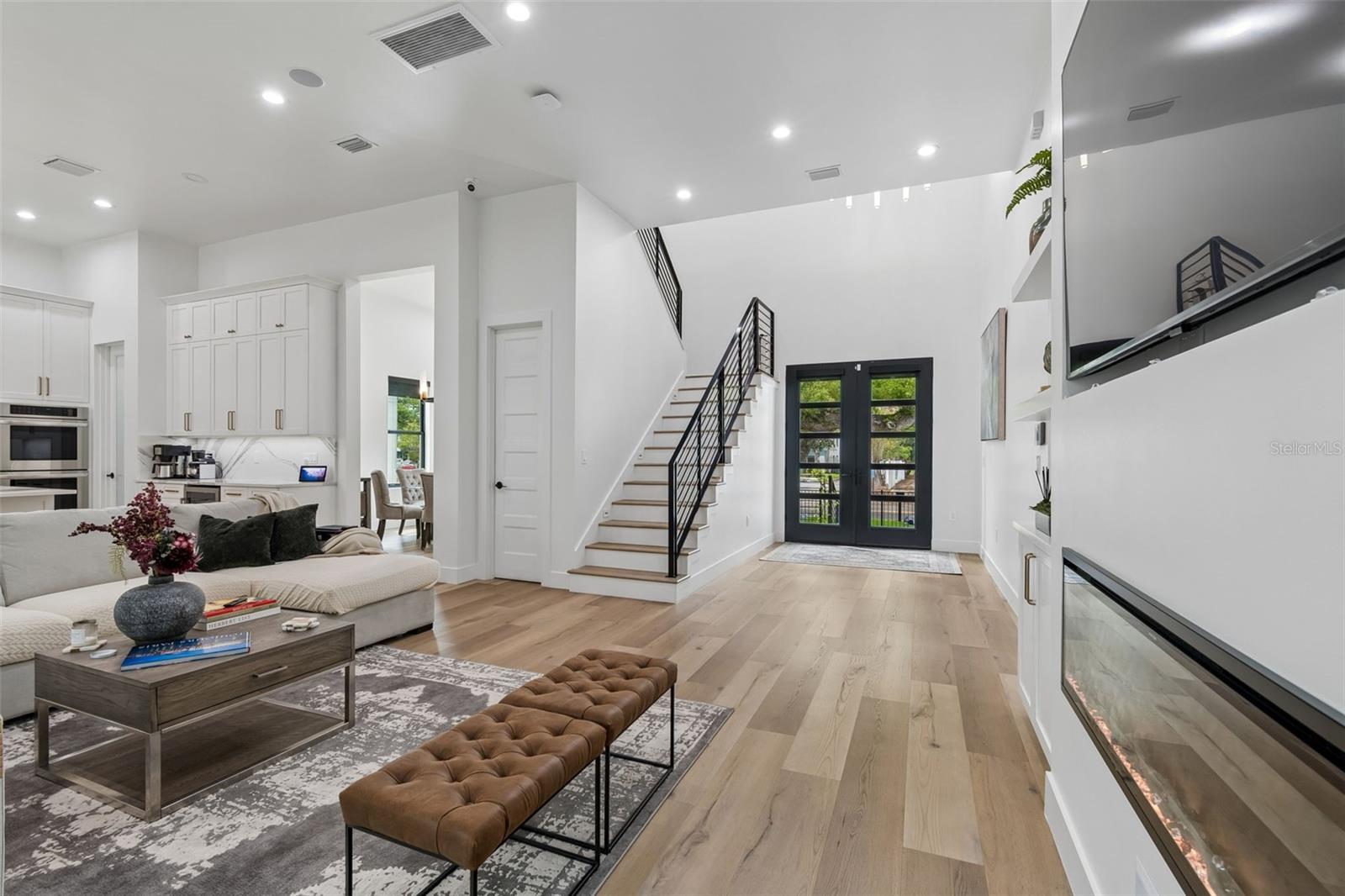 Image 30 of 58 For 5410 Bayshore Blvd