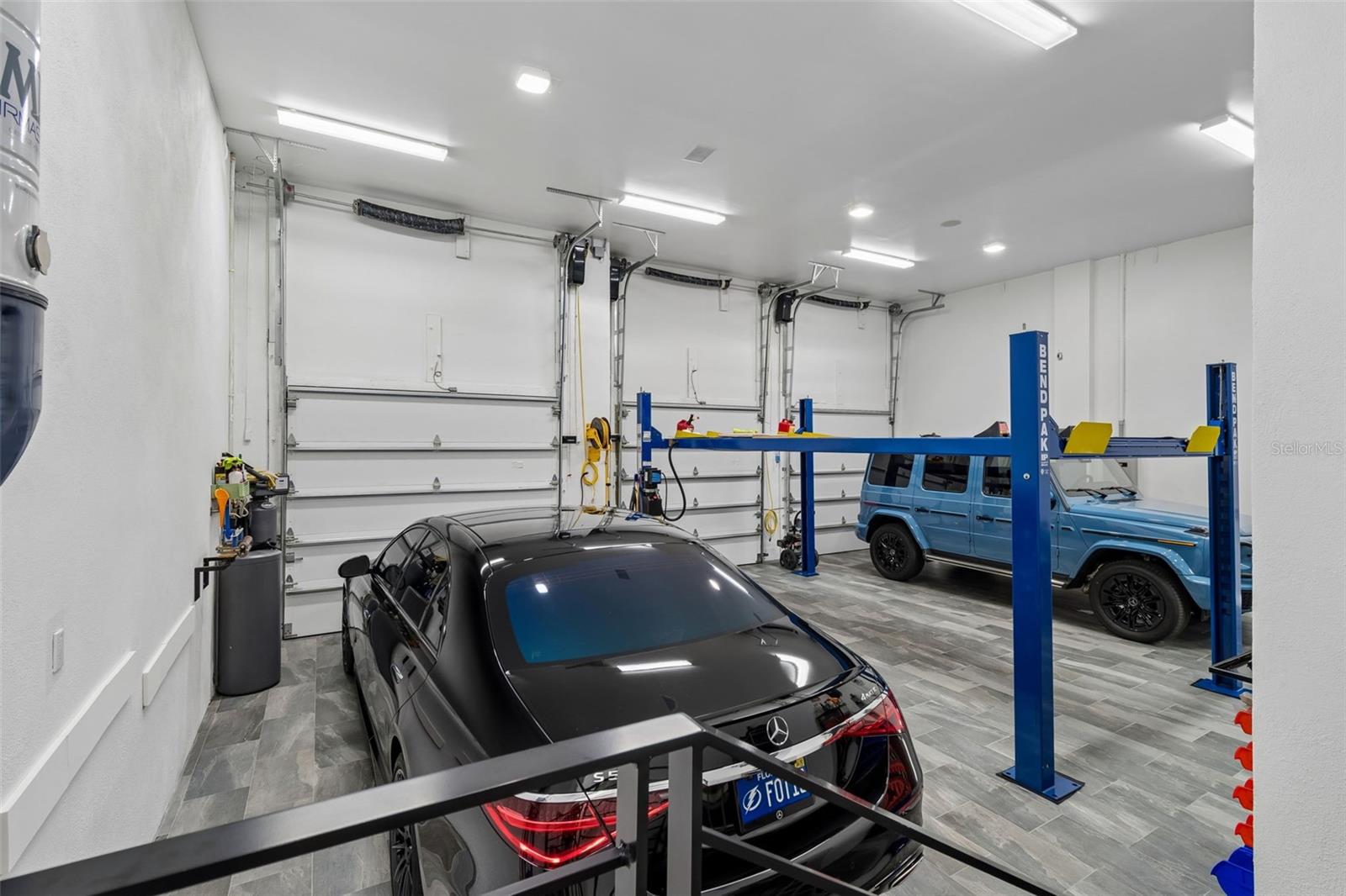 Image 9 of 58 For 5410 Bayshore Blvd