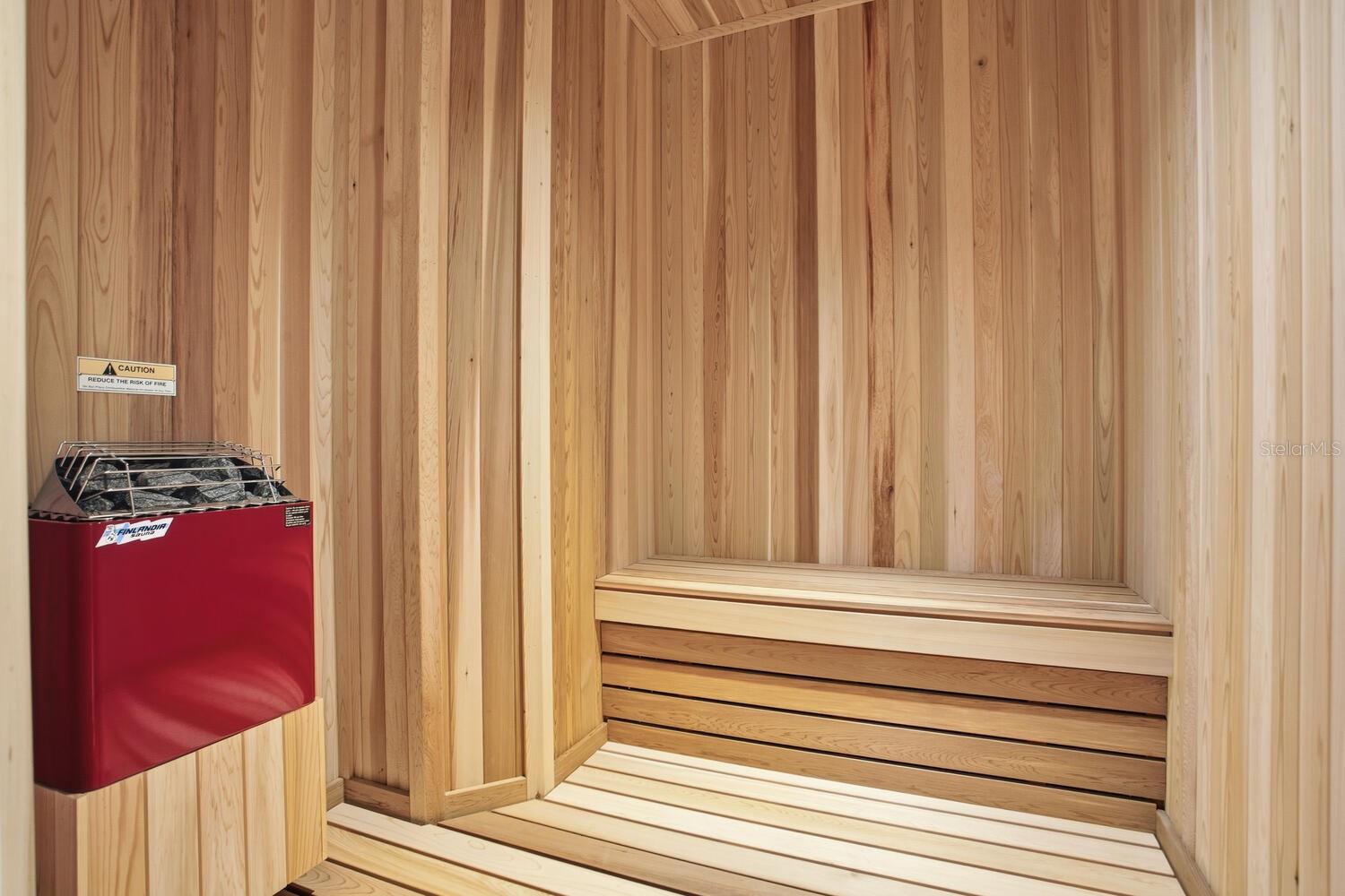 Image 31 of 91 For 3015 Ysabella Avenue 1202