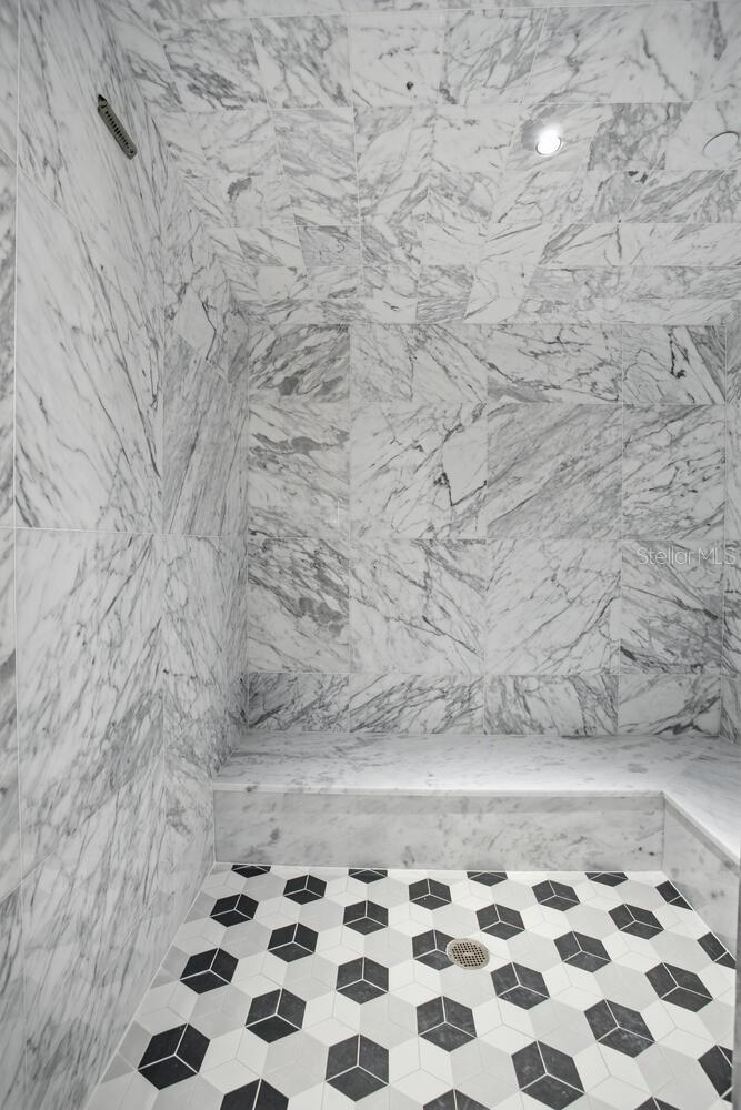 Image 32 of 91 For 3015 Ysabella Avenue 1202