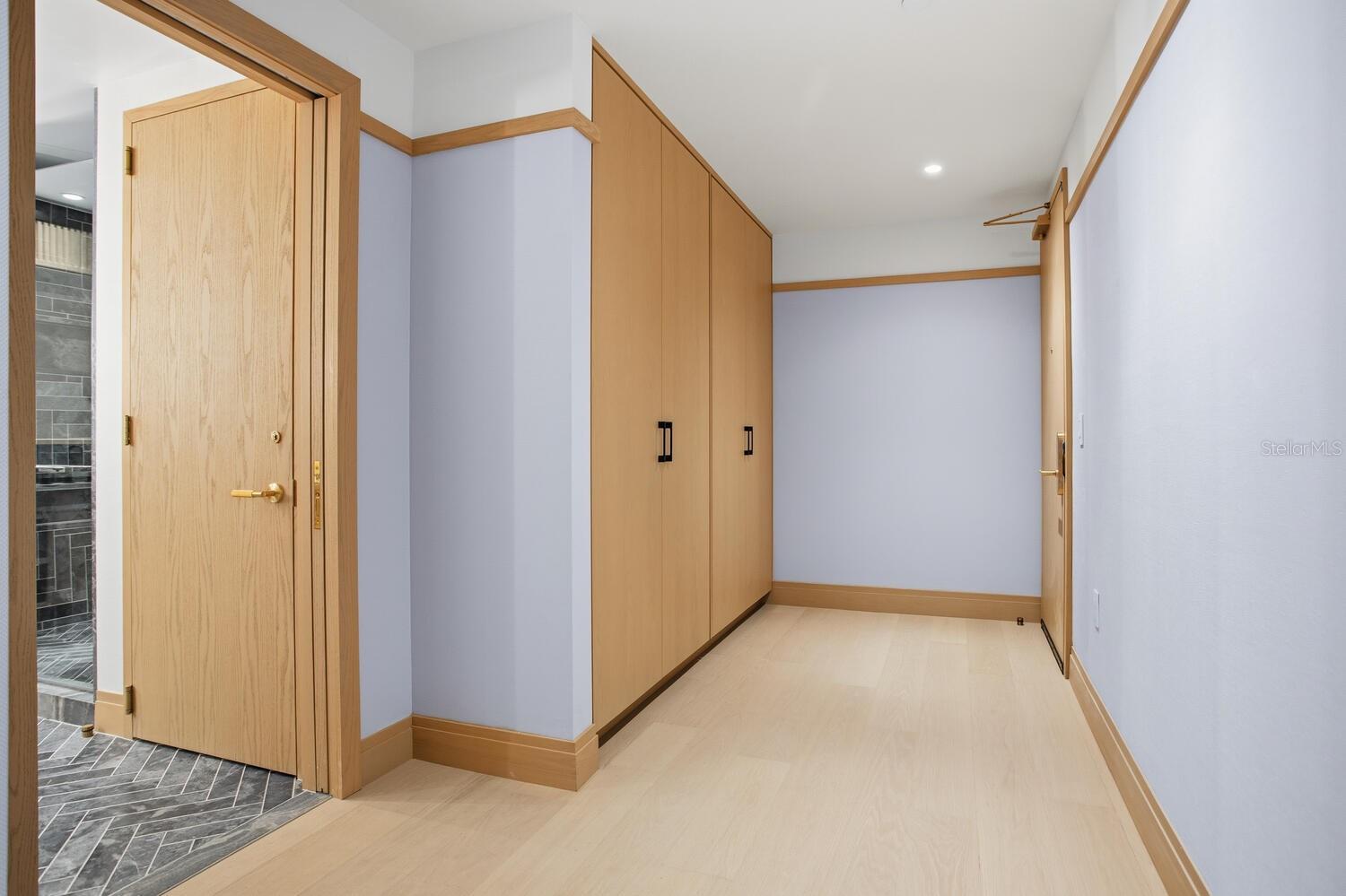 Image 90 of 91 For 3015 Ysabella Avenue 1202