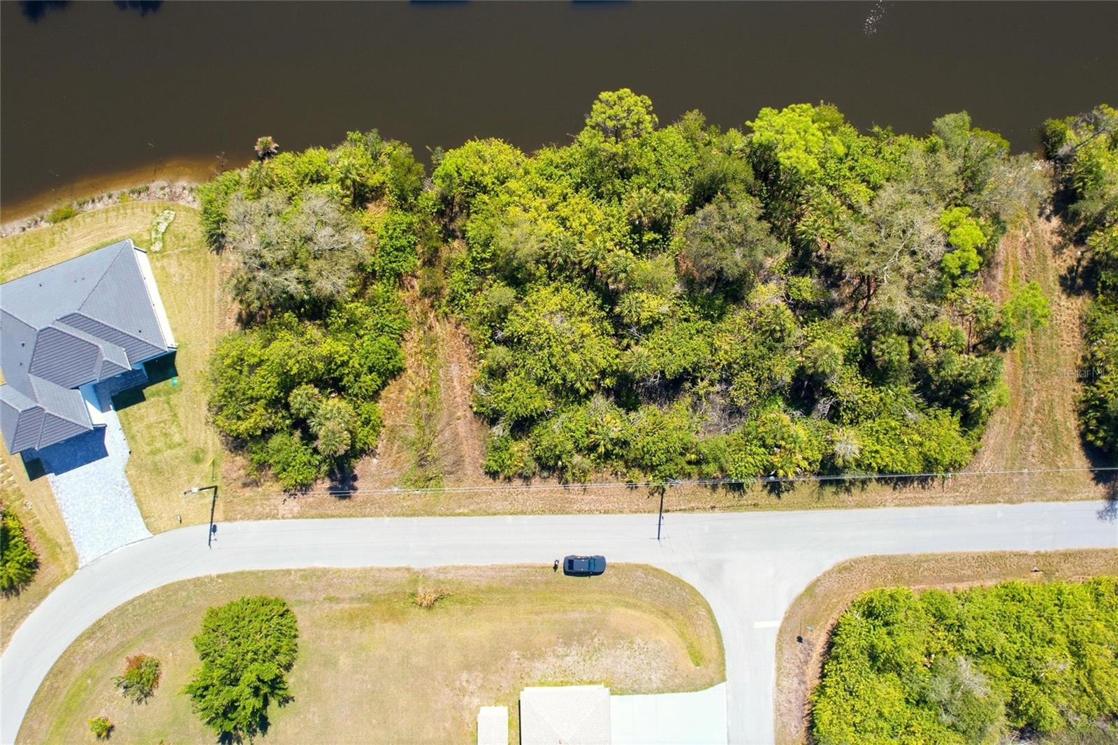 Image 8 of 9 For 594 Mcdill Drive