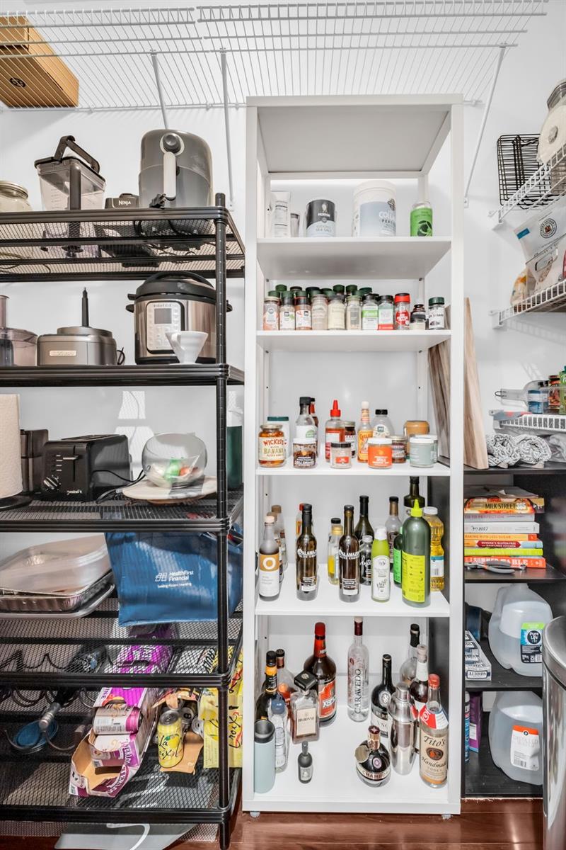 Image 14 of 49 For 1010 Central Avenue 417