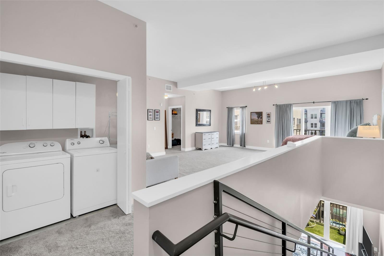 Image 20 of 49 For 1010 Central Avenue 417