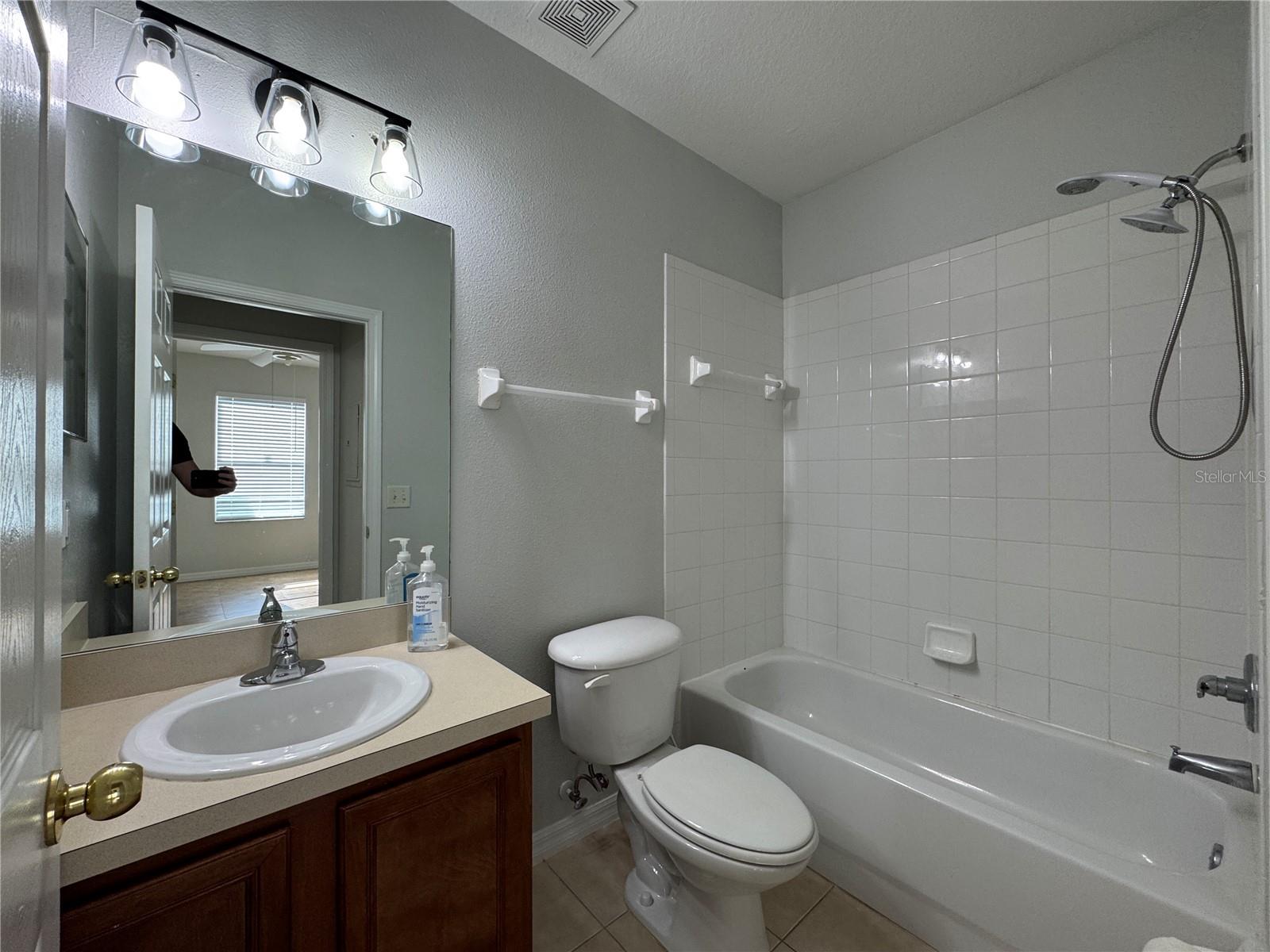 Image 16 of 31 For 1561 Blue Magnolia Road