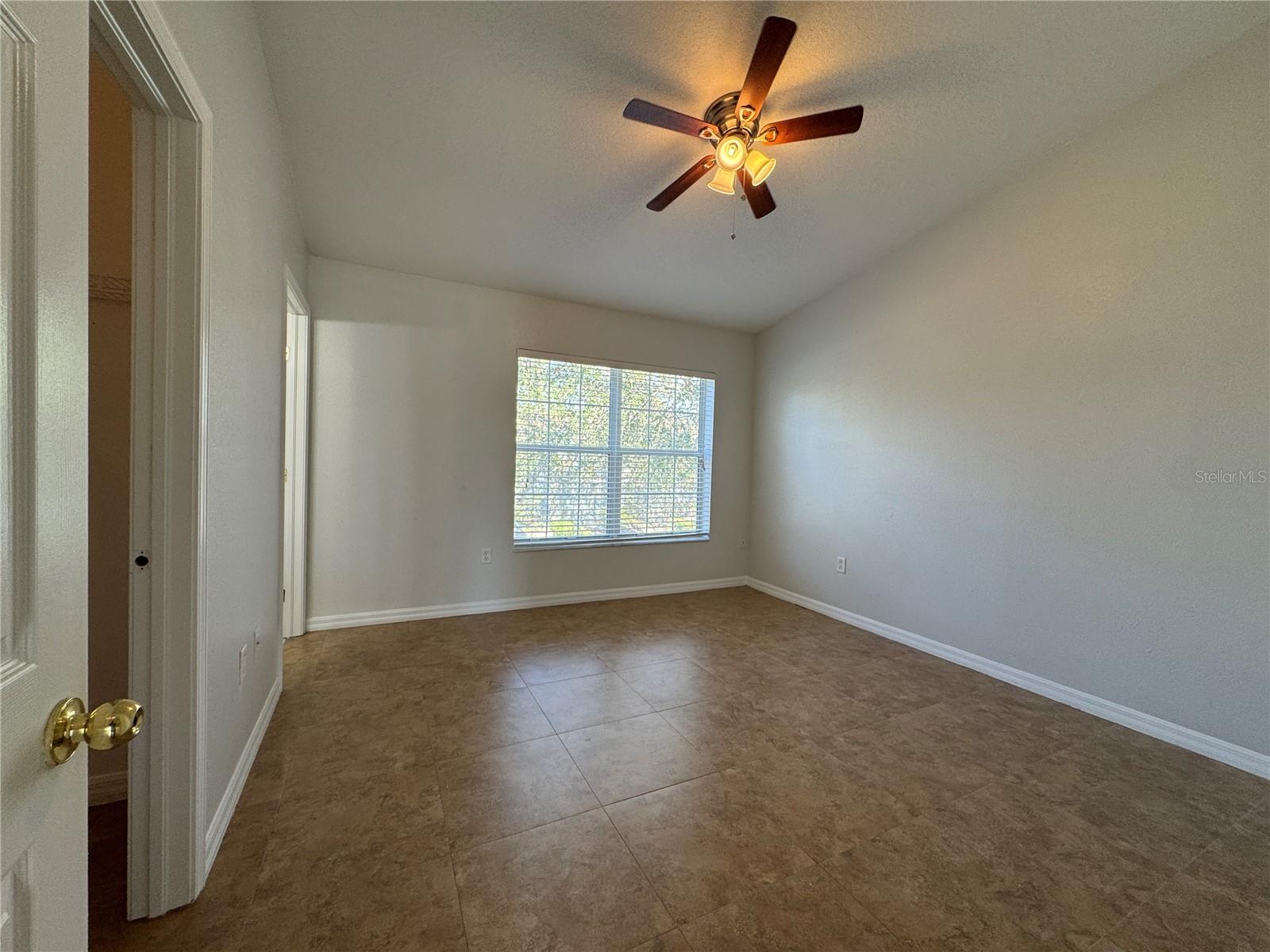 Image 26 of 31 For 1561 Blue Magnolia Road