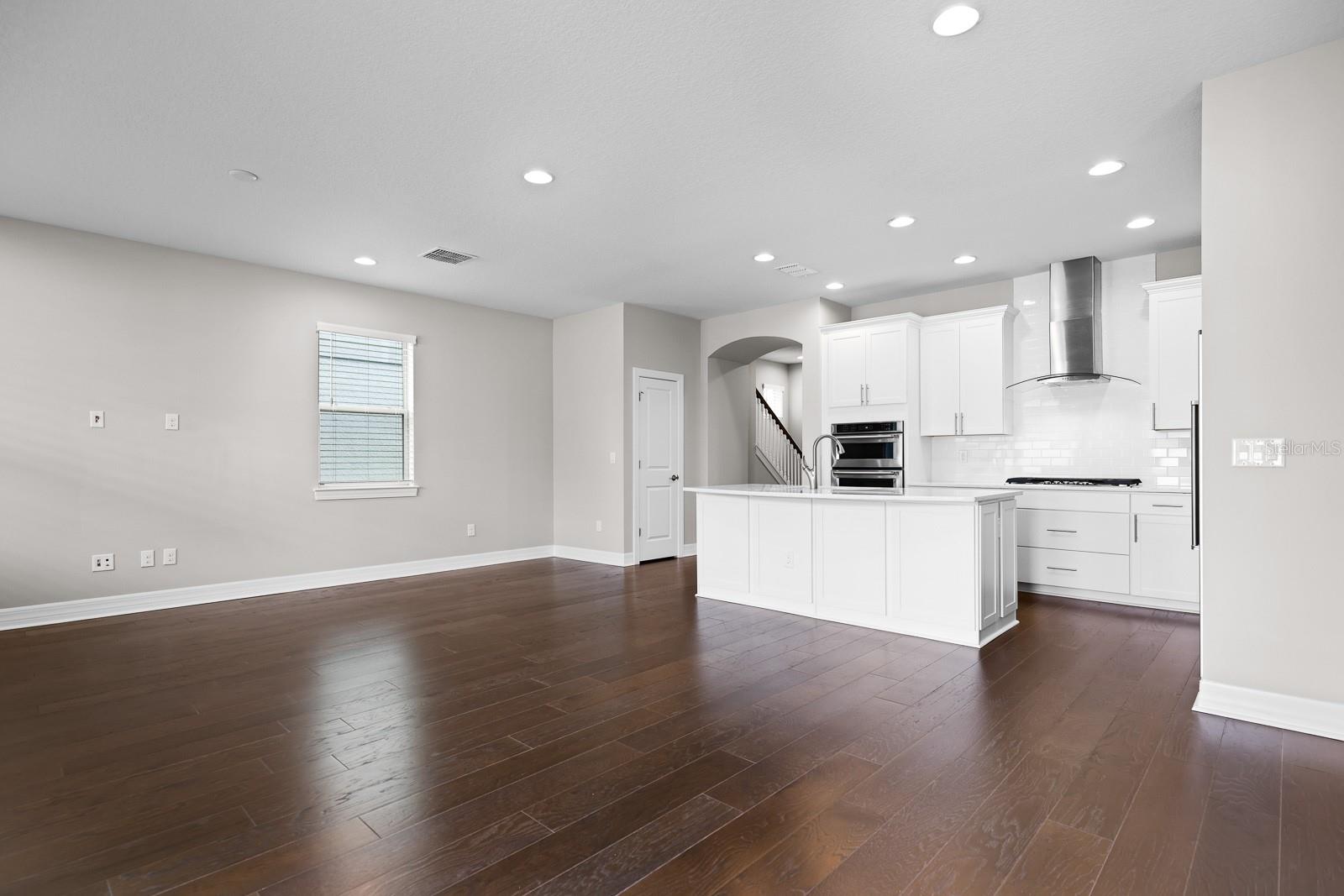 Image 19 of 48 For 5707 Village Center Drive