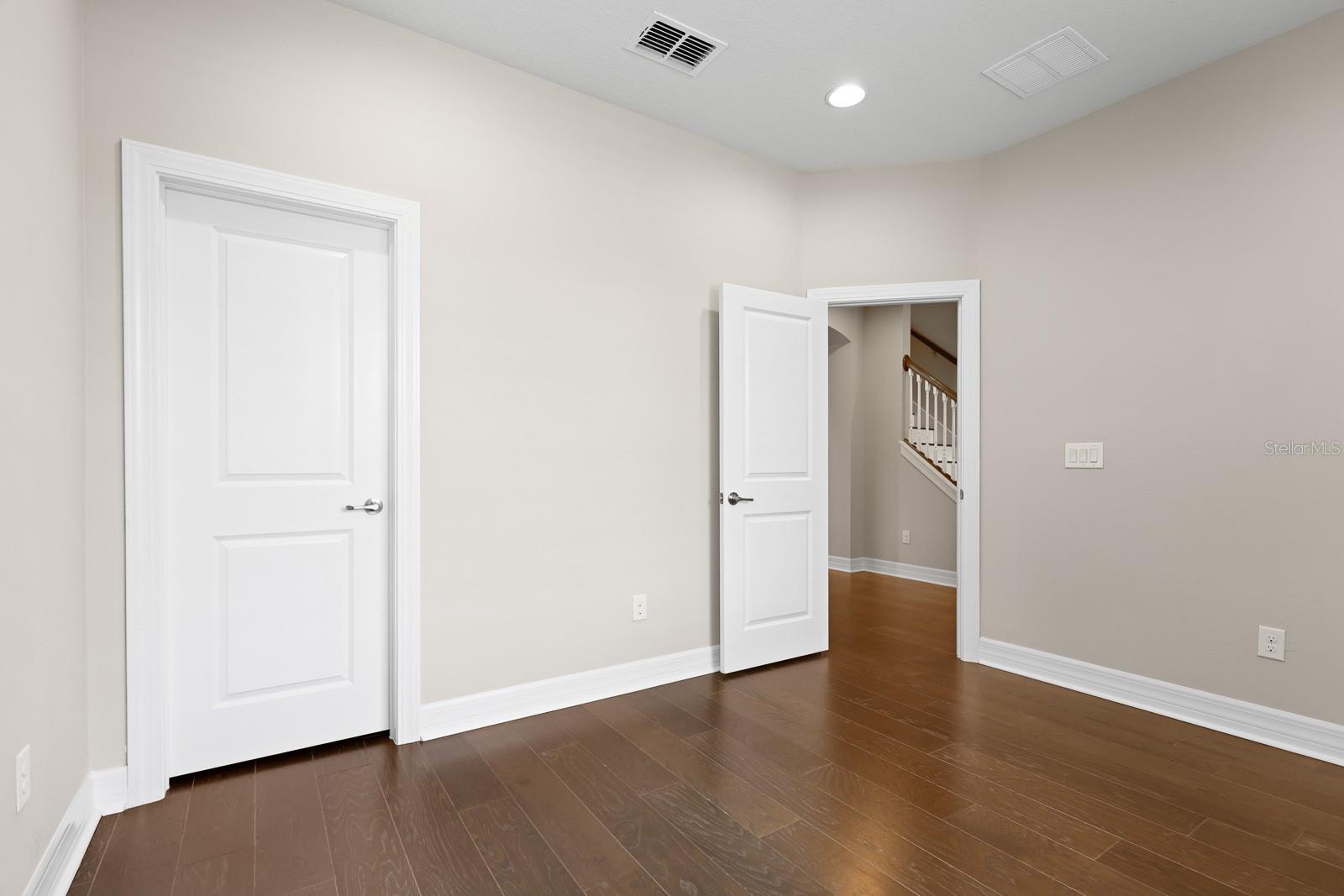 Image 9 of 48 For 5707 Village Center Drive