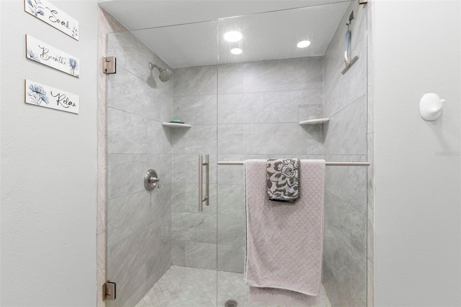 Image 28 of 43 For 2519 Northfield Lane