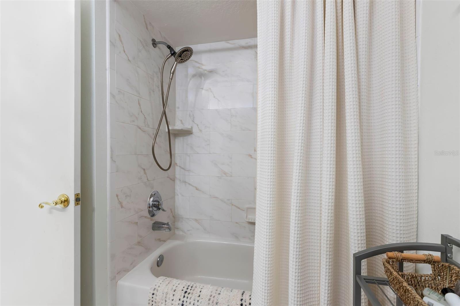 Image 32 of 43 For 2519 Northfield Lane