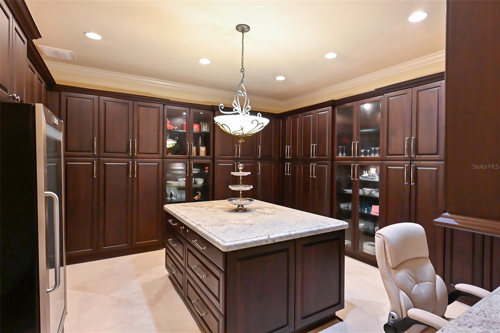 Image 13 of 50 For 3409 Carpel Street