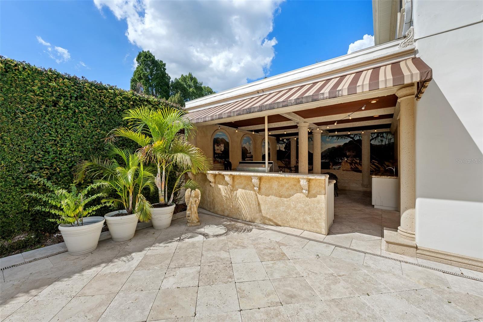 Image 33 of 50 For 3409 Carpel Street