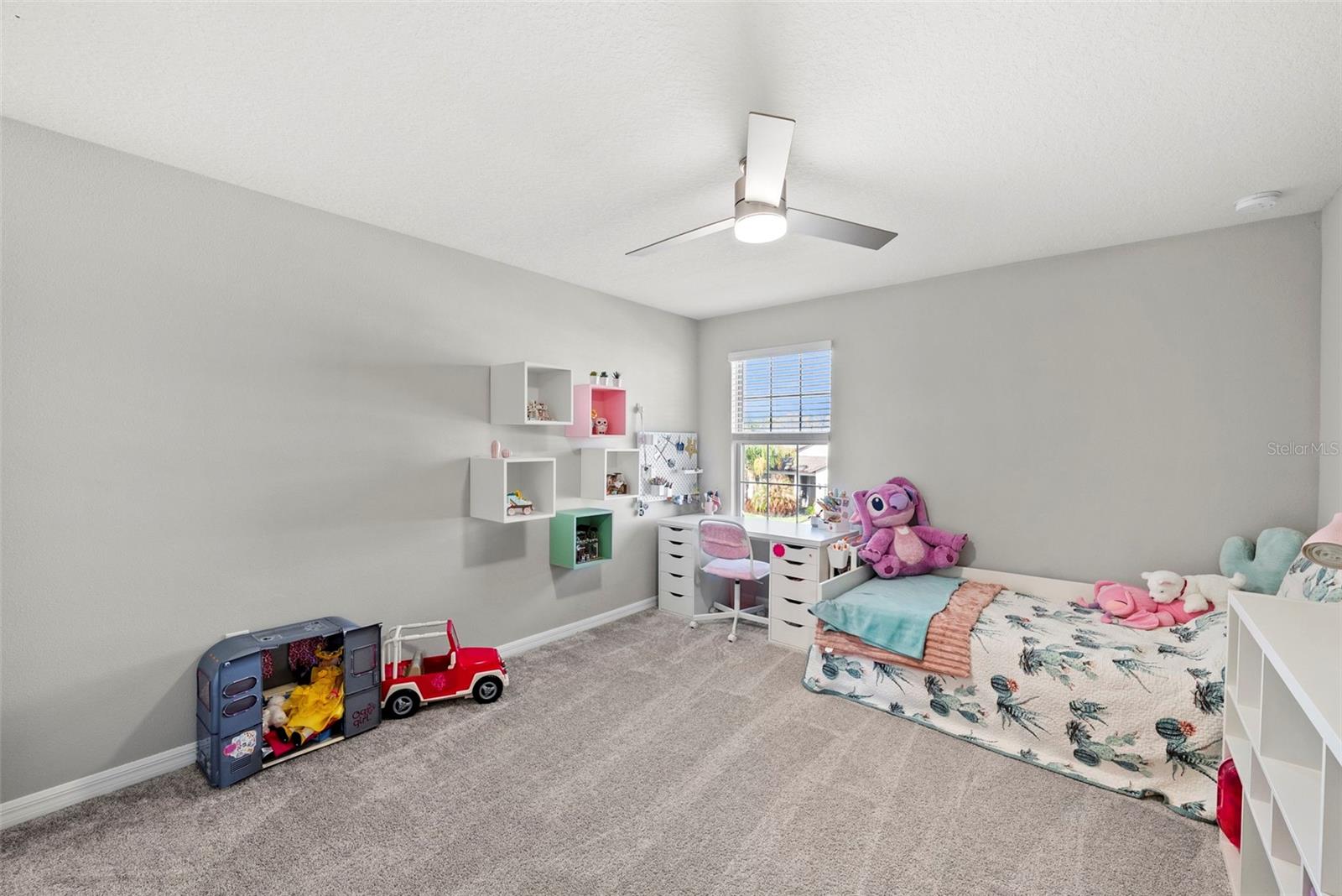 Image 19 of 30 For 19261 Mossy Pine Drive