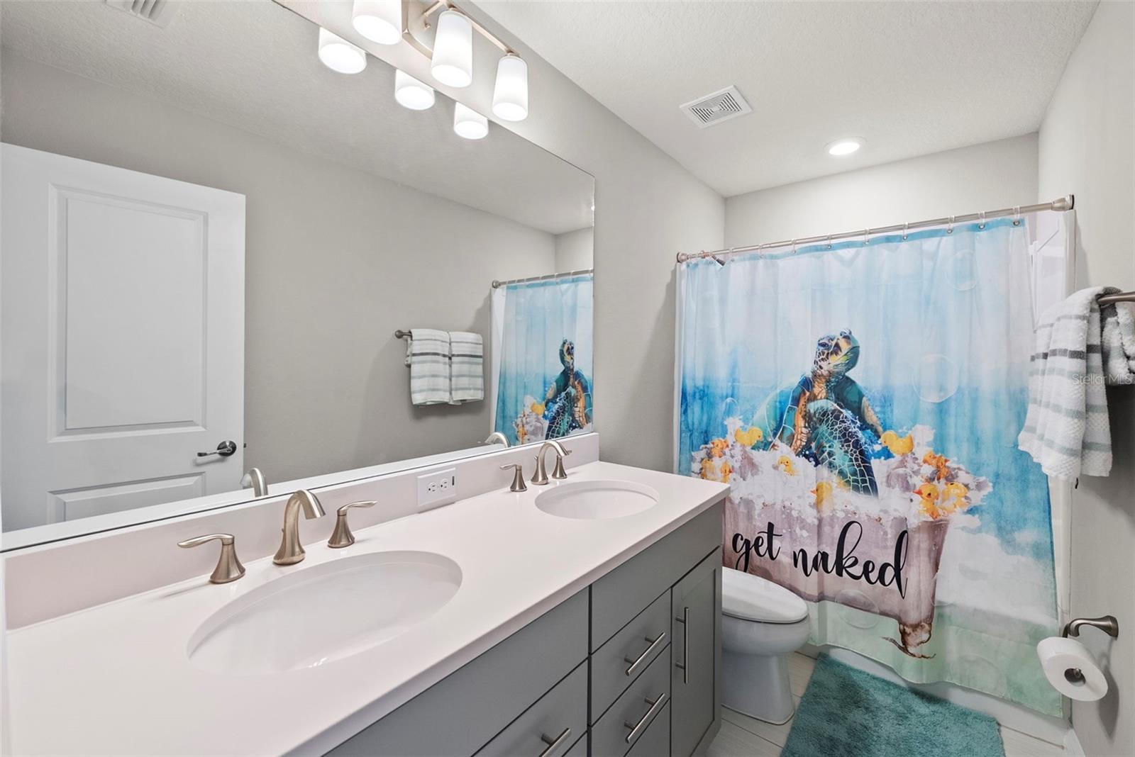 Image 21 of 30 For 19261 Mossy Pine Drive