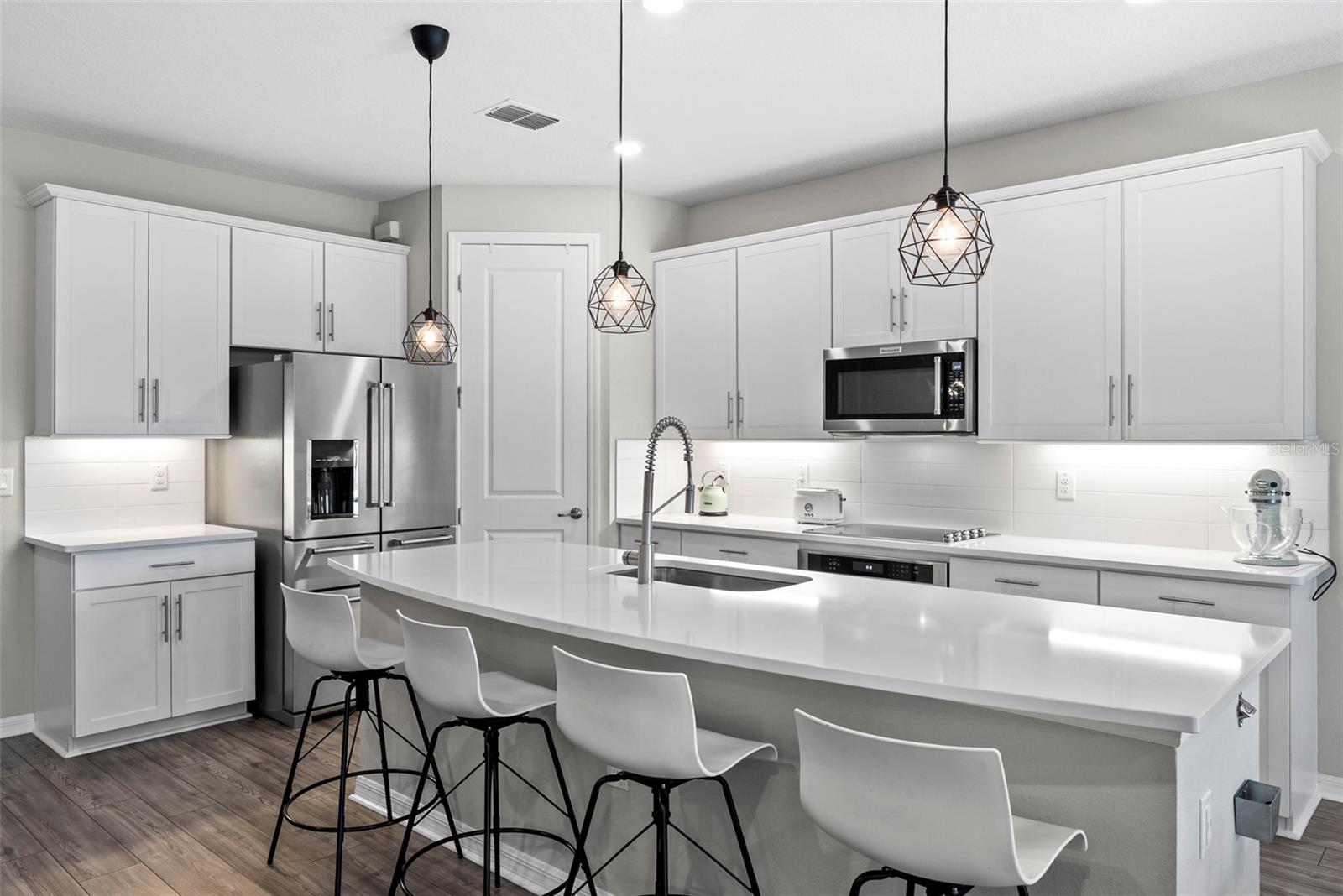 Image 4 of 30 For 19261 Mossy Pine Drive