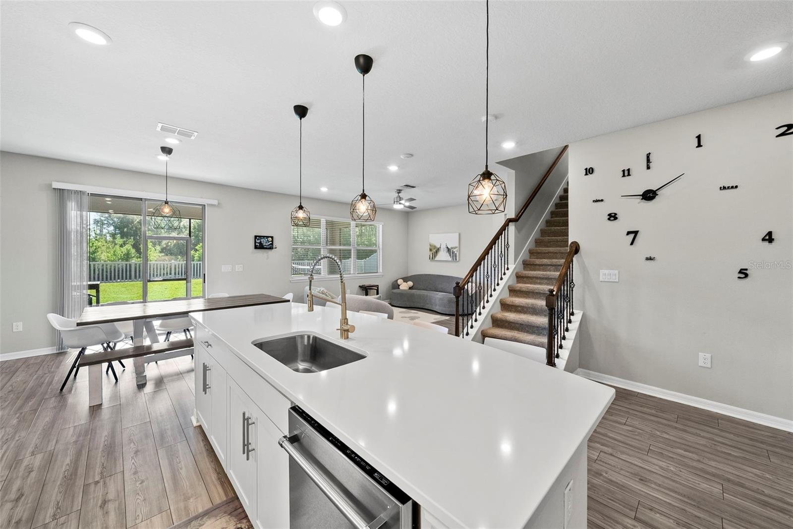 Image 6 of 30 For 19261 Mossy Pine Drive